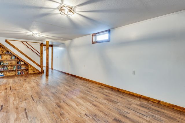 123 W 4th St, Douglass, KS 67039