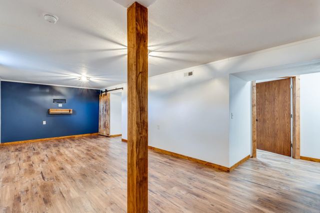 123 W 4th St, Douglass, KS 67039