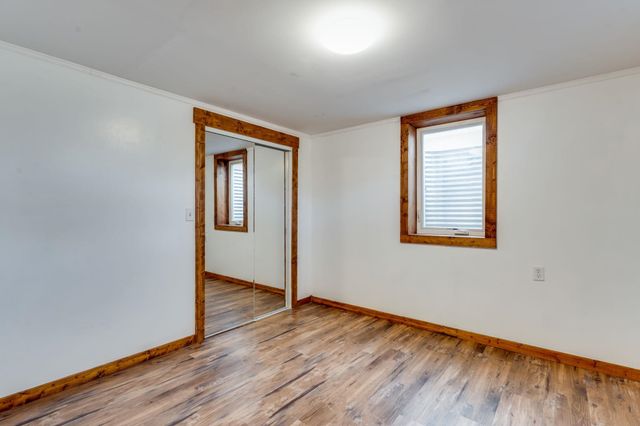 123 W 4th St, Douglass, KS 67039