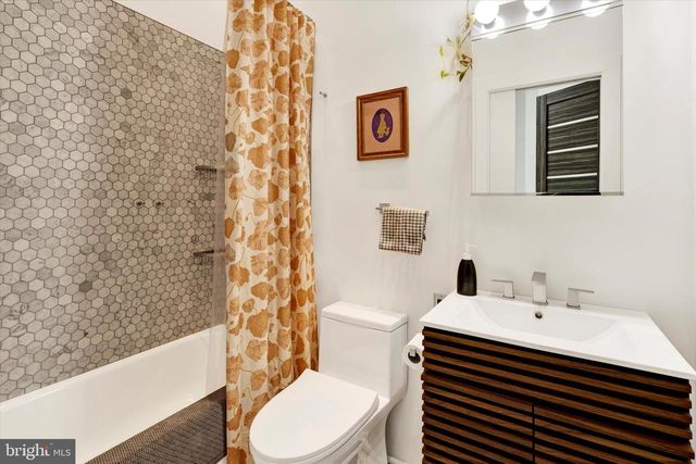 410 W MARION ST, Lancaster, PA 17603