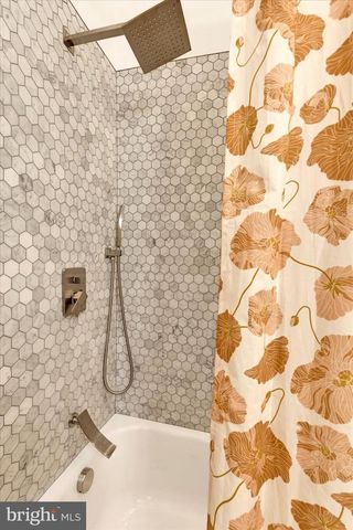 410 W MARION ST, Lancaster, PA 17603