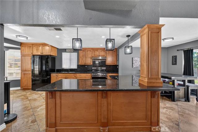 39502 Cedarwood Dr, Murrieta, CA 92563