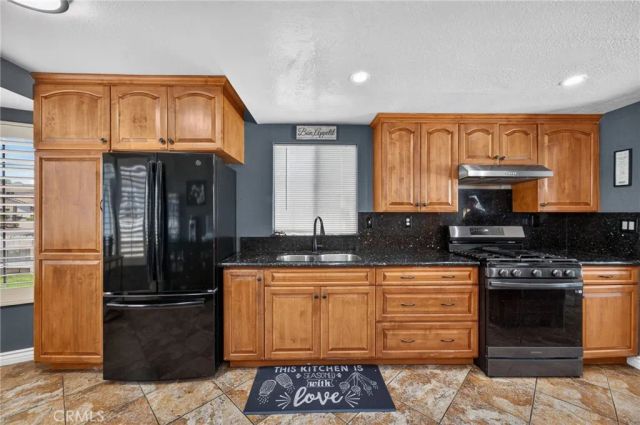 39502 Cedarwood Dr, Murrieta, CA 92563