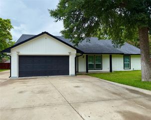 1505 Aspen Court, Mansfield, TX 76063