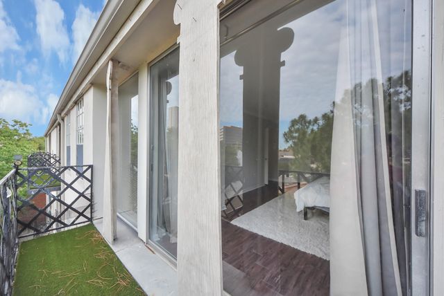 2333 Bering Drive 337, Houston, TX 77057