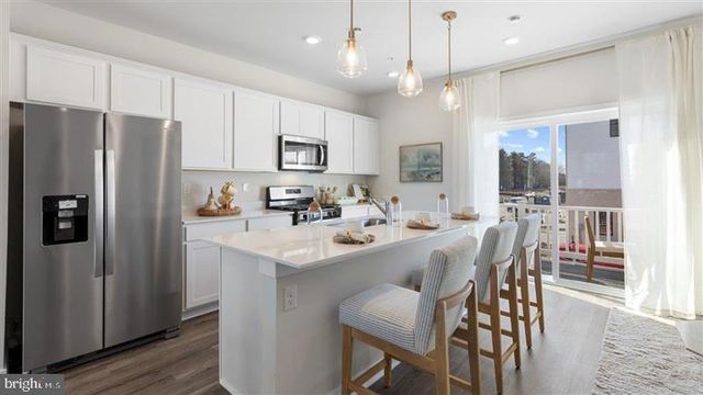 108 BARLETT LN, Harrisburg, PA 17111