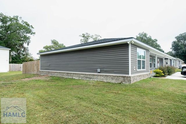 36 Pine Street, Ludowici, GA 31316
