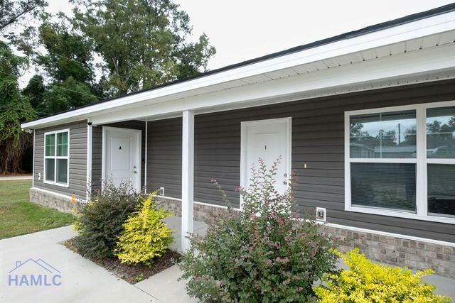 36 Pine Street, Ludowici, GA 31316