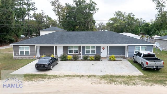 36 Pine Street, Ludowici, GA 31316