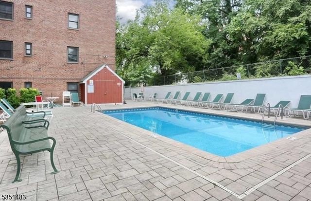 208 Anderson St 7C, Hackensack City, NJ 07601