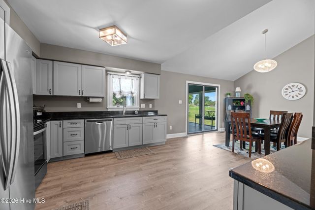 6102 Felucca Court, New Bern, NC 28560