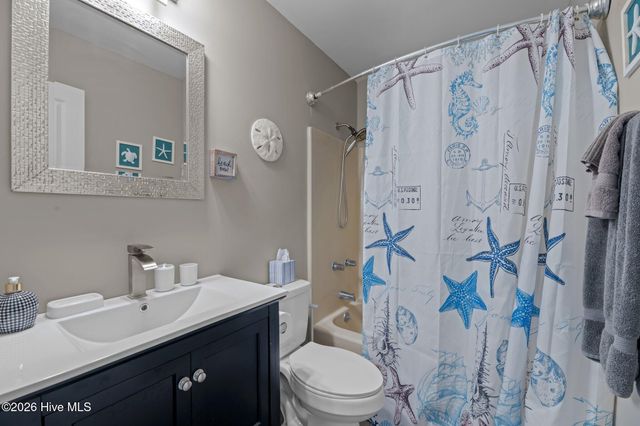 6102 Felucca Court, New Bern, NC 28560