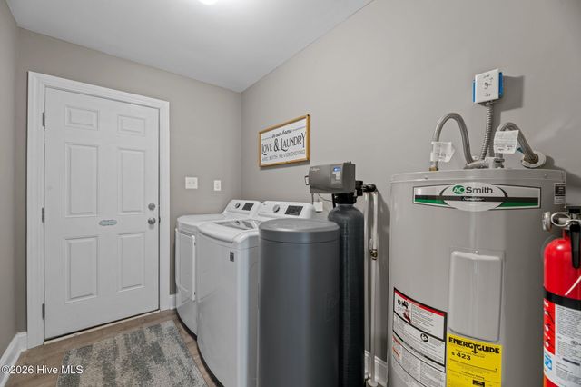 6102 Felucca Court, New Bern, NC 28560