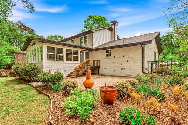 1111 Banbury Cross, Avondale Estates, GA 30002