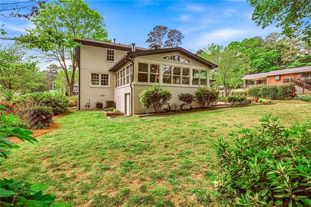 1111 Banbury Cross, Avondale Estates, GA 30002
