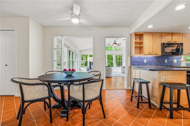 1111 Banbury Cross, Avondale Estates, GA 30002