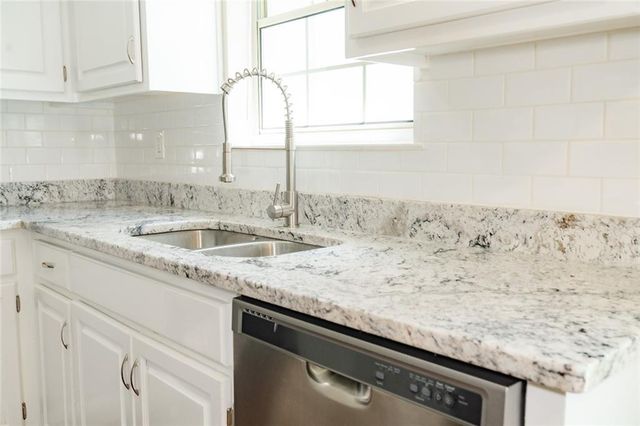 1850 Panorama Boulevard W, Mobile, AL 36609