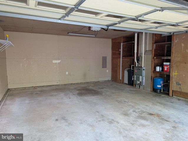 8330 AVALON BLVD, Salisbury, MD 21804