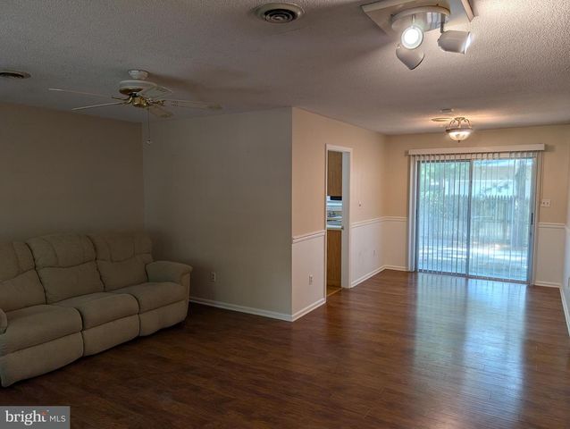 8330 AVALON BLVD, Salisbury, MD 21804