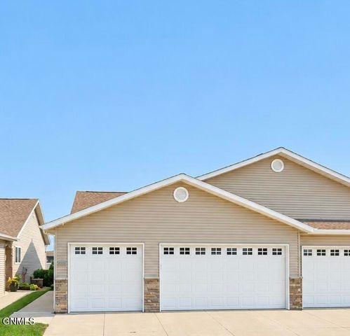 2300 Marina Road SE, Mandan, ND 58554 property photo