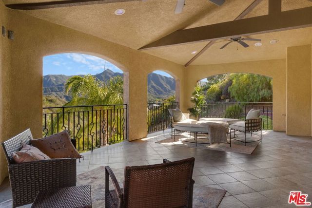 2529 TOPANGA SKYLINE Drive, Topanga (los Angeles), CA 90290