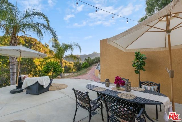 2529 TOPANGA SKYLINE Drive, Topanga (los Angeles), CA 90290