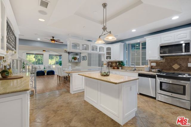 2529 TOPANGA SKYLINE Drive, Topanga (los Angeles), CA 90290