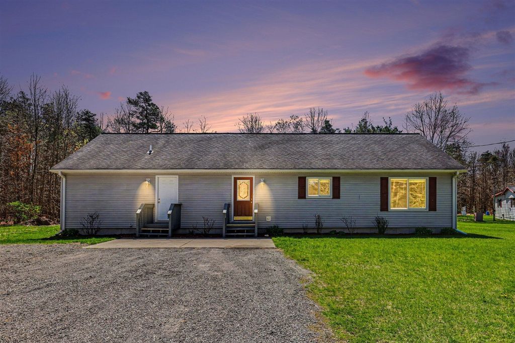 4824 W 112th Street, Grant, MI 49327