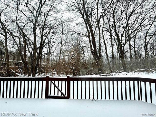 2521 Country Village Court, Ann Arbor, MI 48103