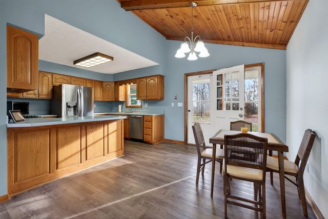 8607 Crossville Hwy, Sparta, TN 38583