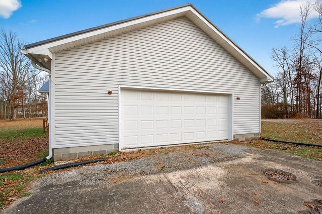 8607 Crossville Hwy, Sparta, TN 38583