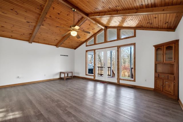 8607 Crossville Hwy, Sparta, TN 38583