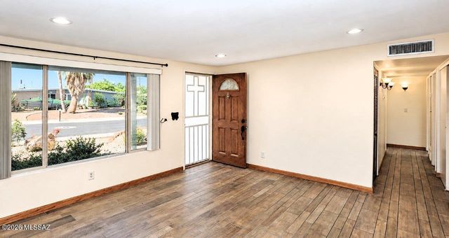 3321 S Champlain Avenue, Tucson, AZ 85730
