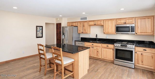 3321 S Champlain Avenue, Tucson, AZ 85730