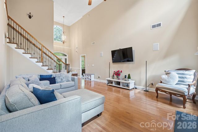516 Shady Oaks Drive, Stanley, NC 28164