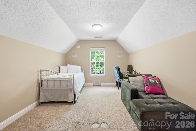 516 Shady Oaks Drive, Stanley, NC 28164