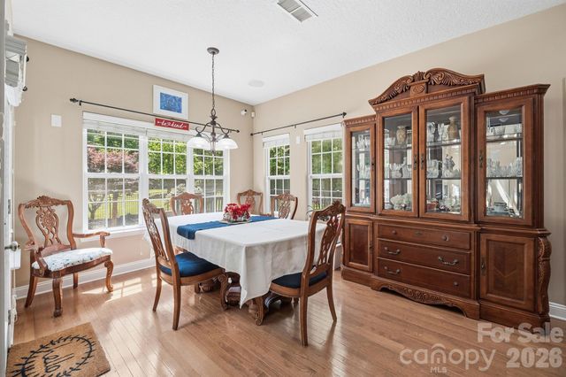 516 Shady Oaks Drive, Stanley, NC 28164
