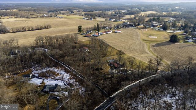 3975 STREET RD, Street, MD 21154