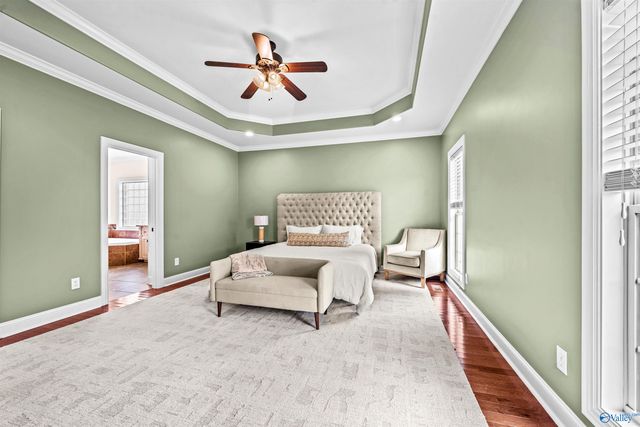 6812 Breyerton Way, Owens Cross Roads, AL 35763