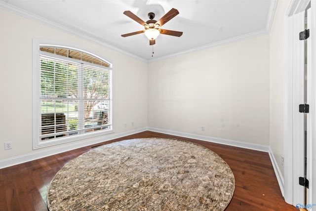 6812 Breyerton Way, Owens Cross Roads, AL 35763