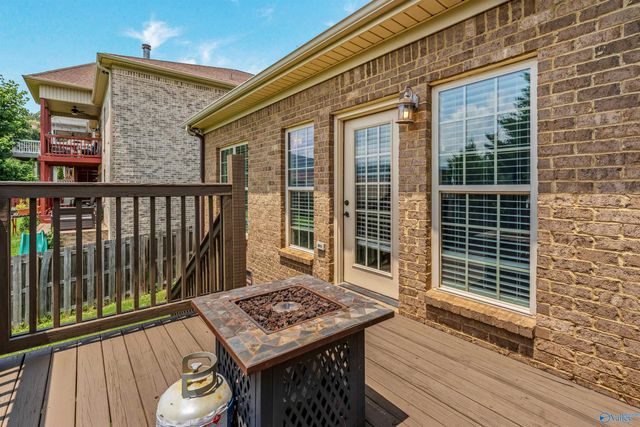 6812 Breyerton Way, Owens Cross Roads, AL 35763