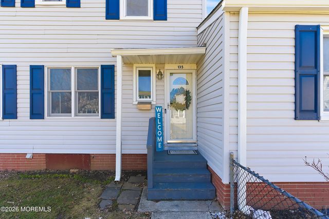 135 Belshaw Avenue, Shrewsbury Twp, NJ 07724