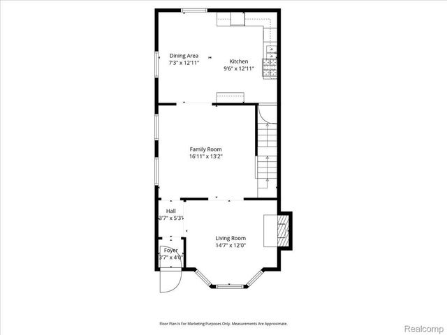 7950 E Lafayette Street, Detroit, MI 48214