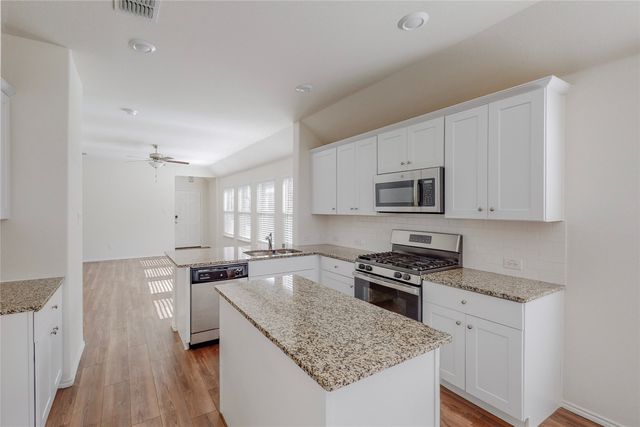 2348 Evening Stone Drive, Little Elm, TX 76227