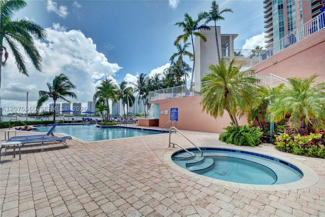 3370 Hidden Bay Dr 815, Aventura, FL 33180