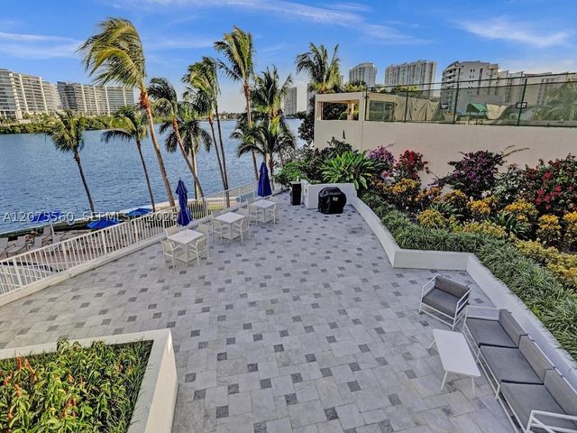 3370 Hidden Bay Dr 815, Aventura, FL 33180