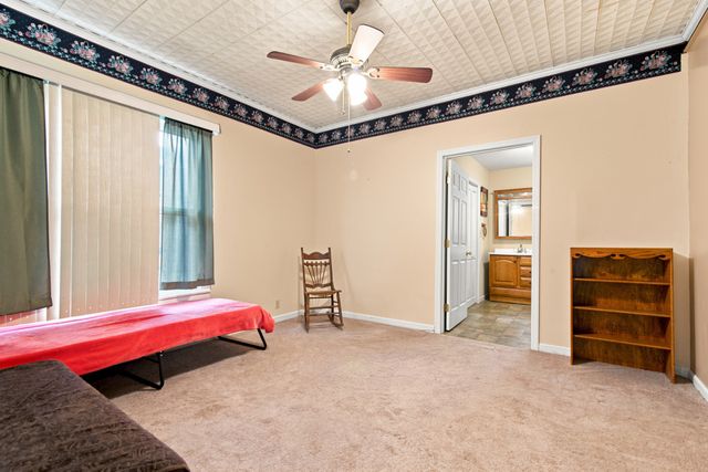 404 S Jefferson St, Winchester, TN 37398