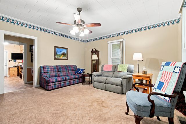 404 S Jefferson St, Winchester, TN 37398