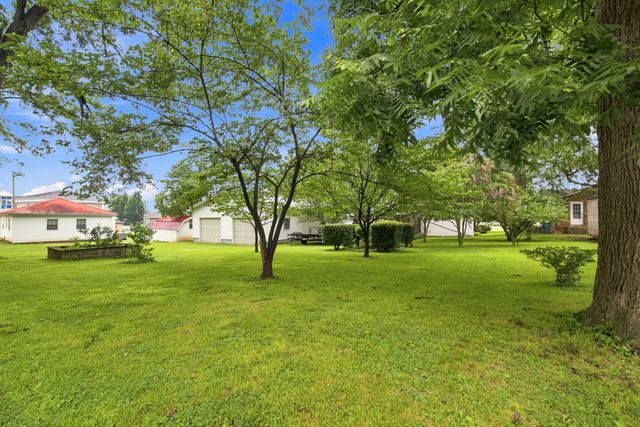 404 S Jefferson St, Winchester, TN 37398