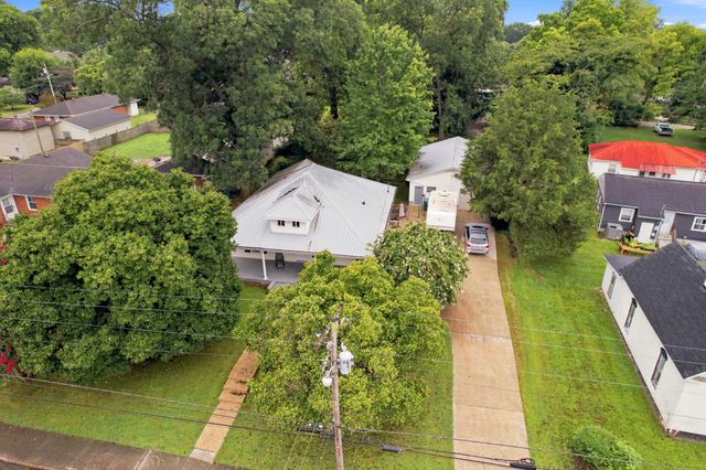 404 S Jefferson St, Winchester, TN 37398